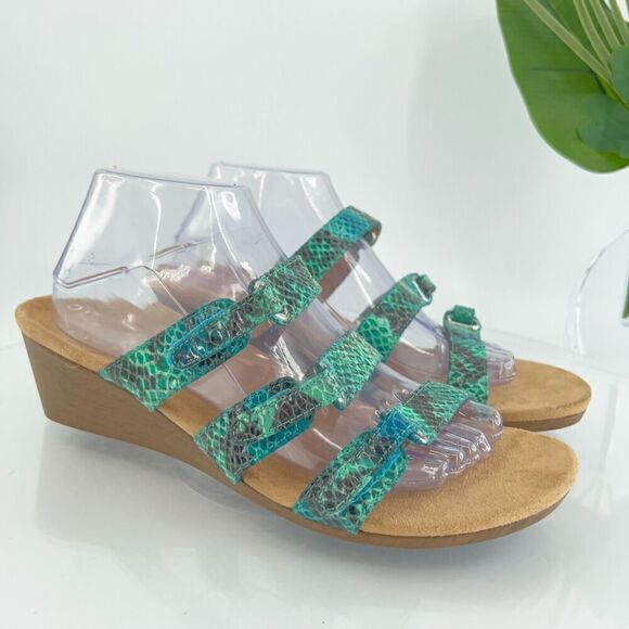 Vionic Women's Dwyn Sandal Size 10 Wedge Heel Slide Snake Patent Triple Strap - Picture 1 of 13